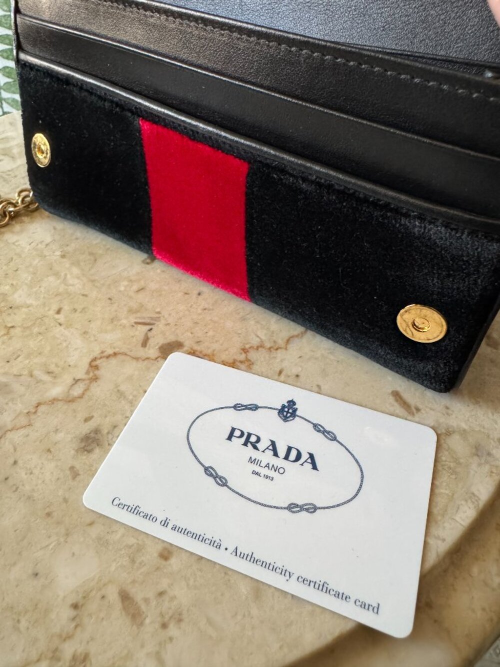 Prada Velluto Ricamo Velvet Embroidered Chain Wallet Clutch – Nero - Picture 6 of 12